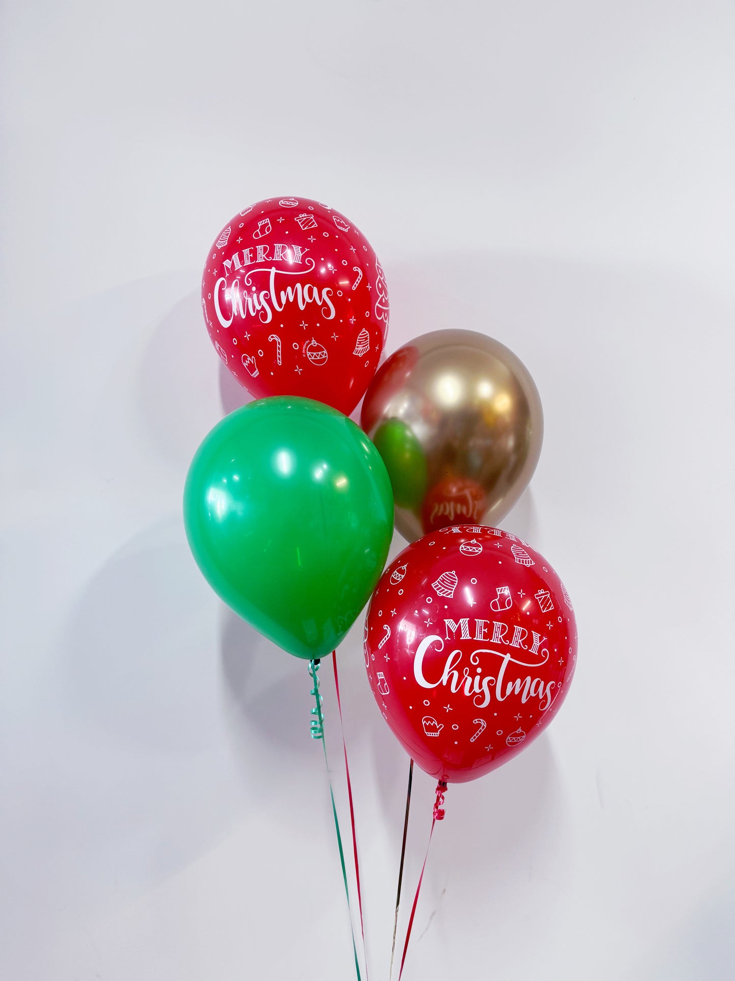 Christmas 4-Balloon Bouquet