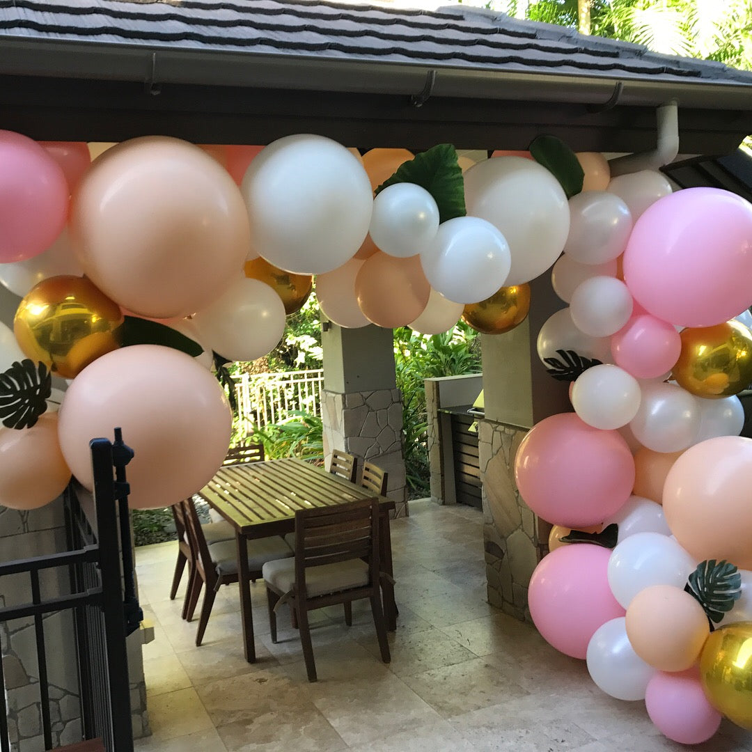 Garlands & Backdrops