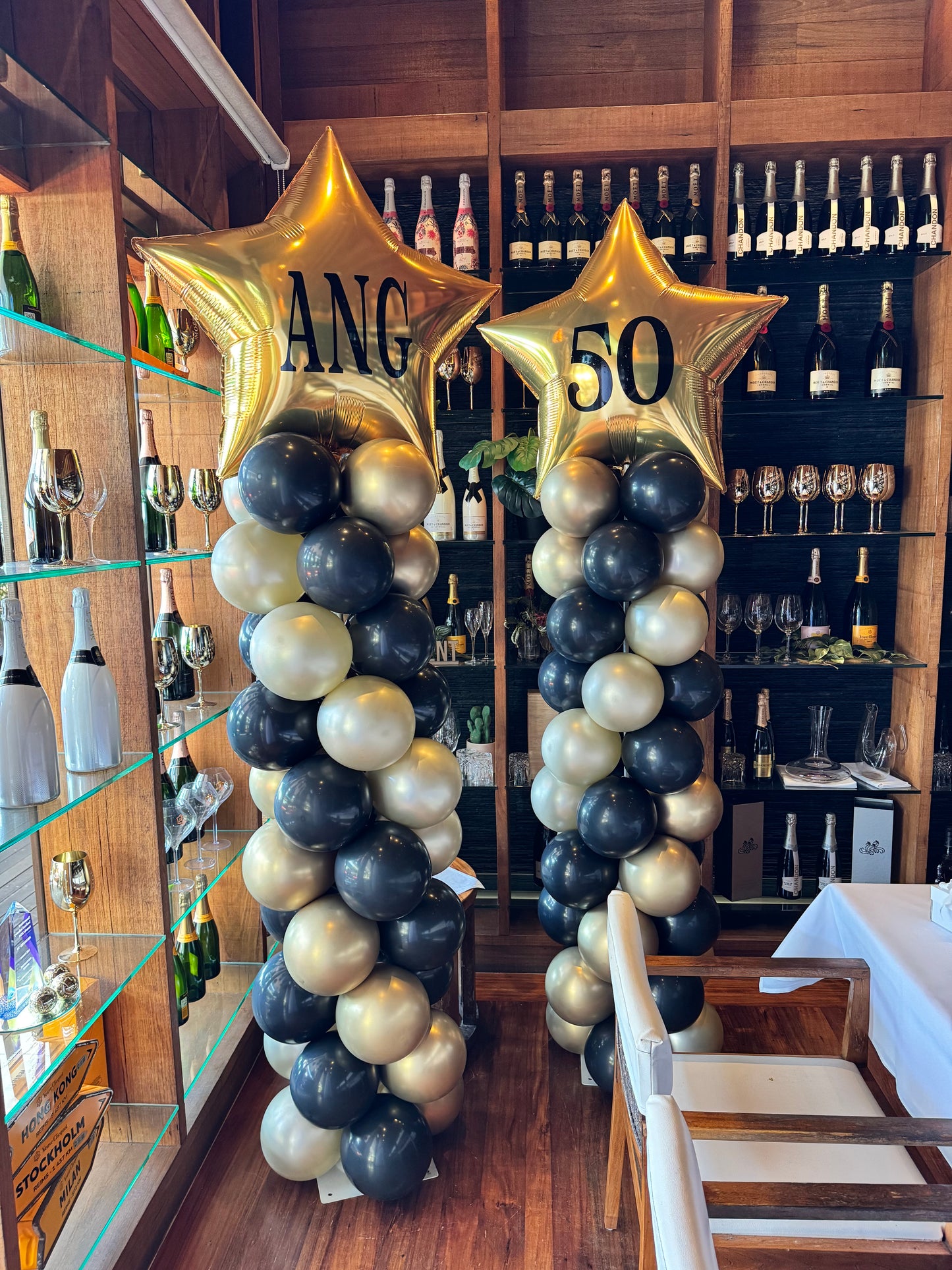 Column with Jumbo Star Topper + Custom Text