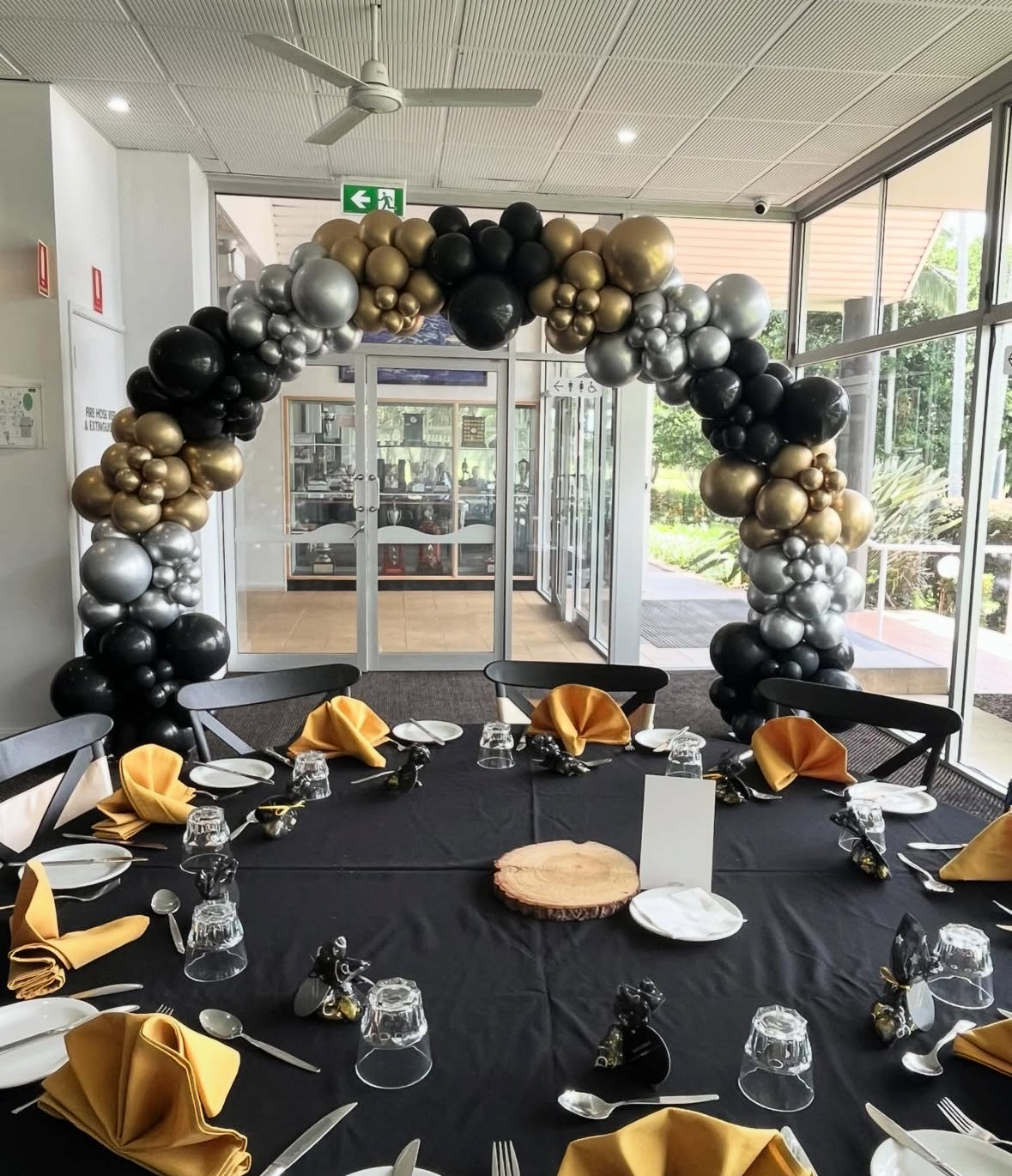 Organic-Style Garland Arch