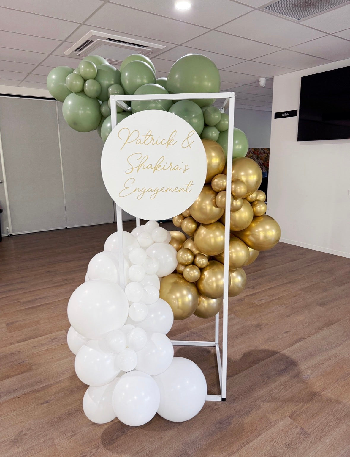 Illusion Photo Box with Personalised Sign Hire