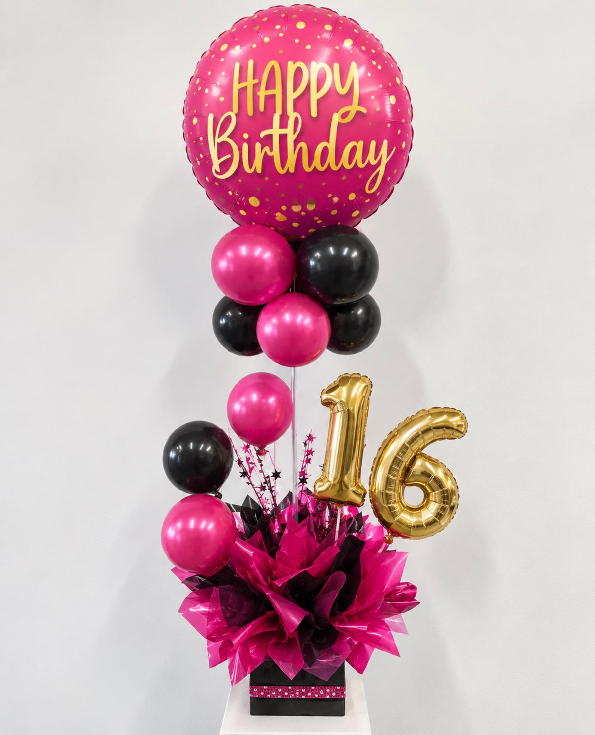 16th Deluxe Box Centrepiece