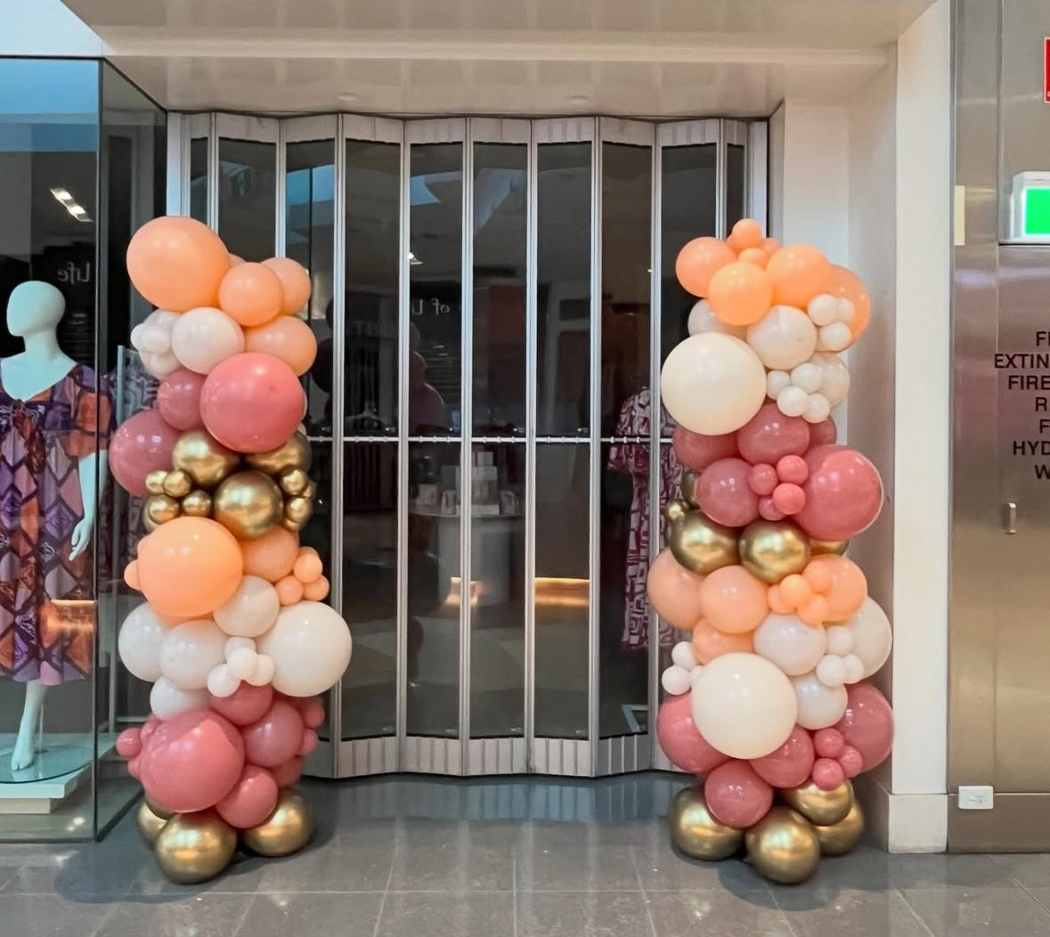 Organic-Style Balloon Column