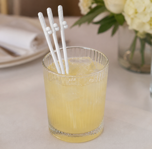 Willy Straws - crisp white