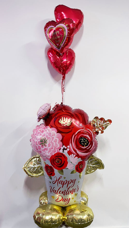 Balloon Flower Vase with Trio of Hearts