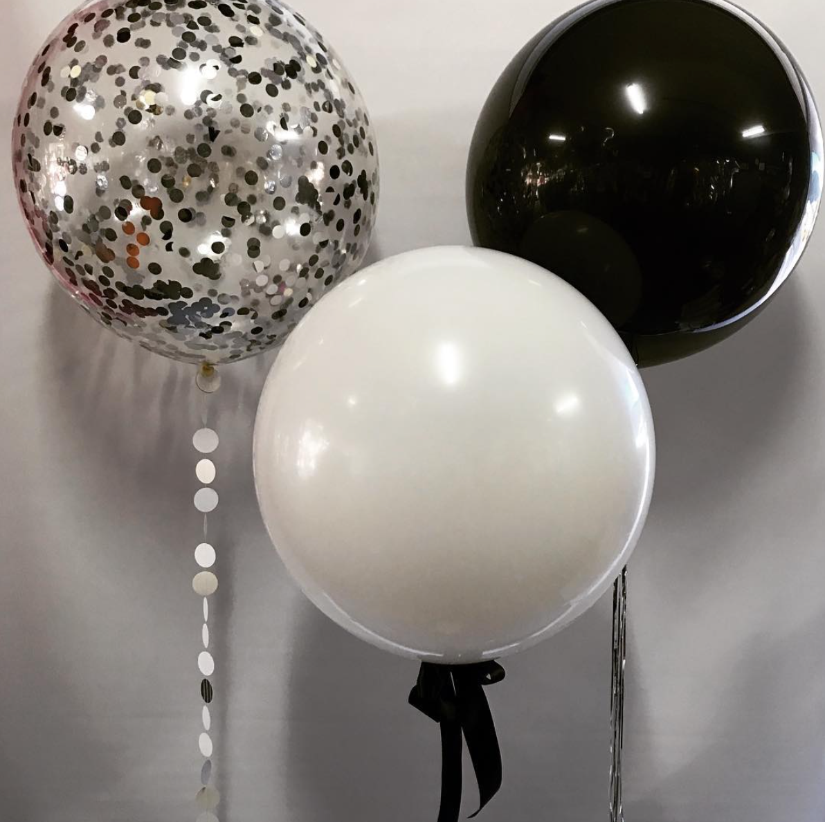 60cm Confetti Balloon